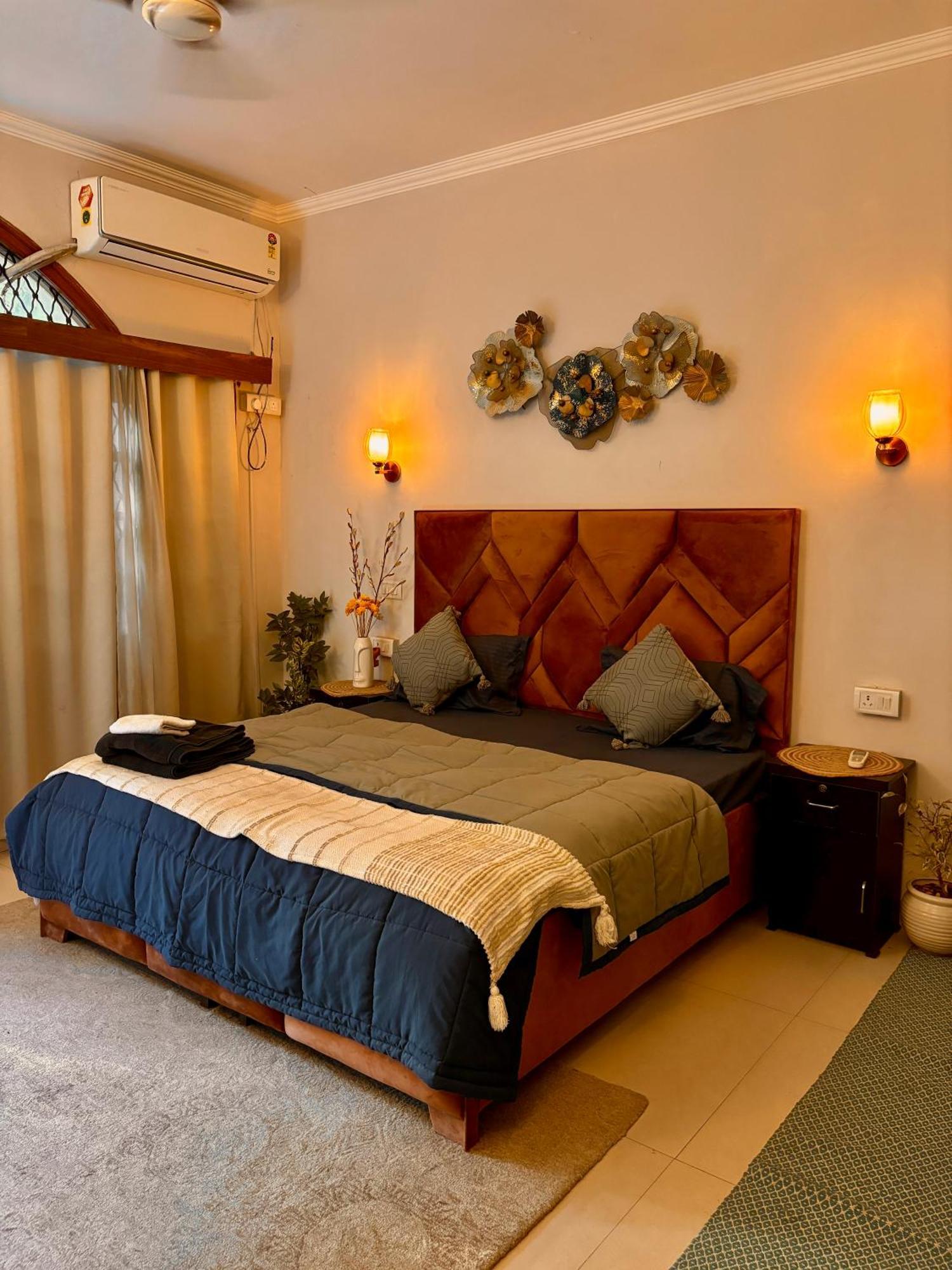 Atharva'S Homestay By Goaround Homes - Nehru Enclave Metro, South Delhi New Delhi Eksteriør billede