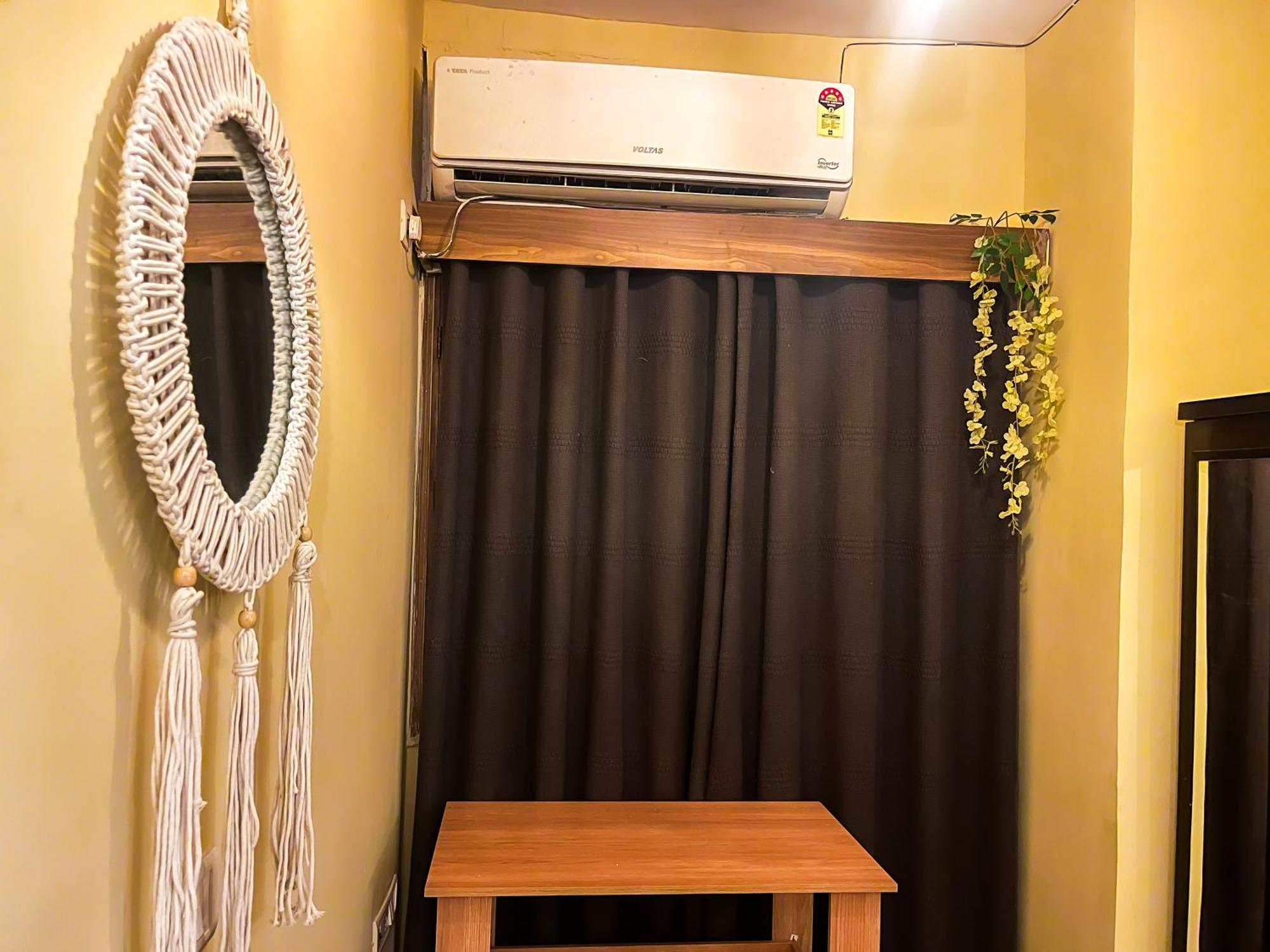 Atharva'S Homestay By Goaround Homes - Nehru Enclave Metro, South Delhi New Delhi Eksteriør billede