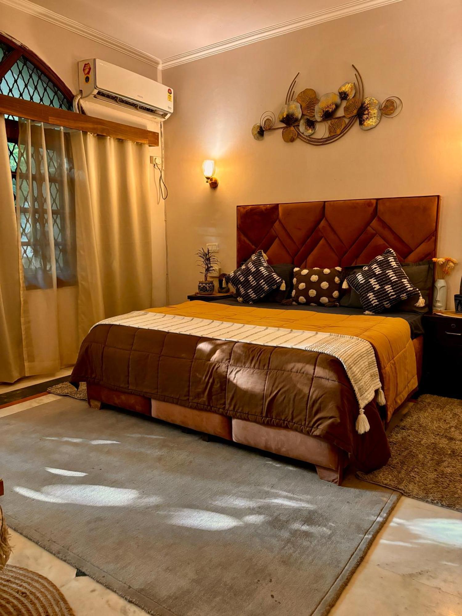 Atharva'S Homestay By Goaround Homes - Nehru Enclave Metro, South Delhi New Delhi Eksteriør billede