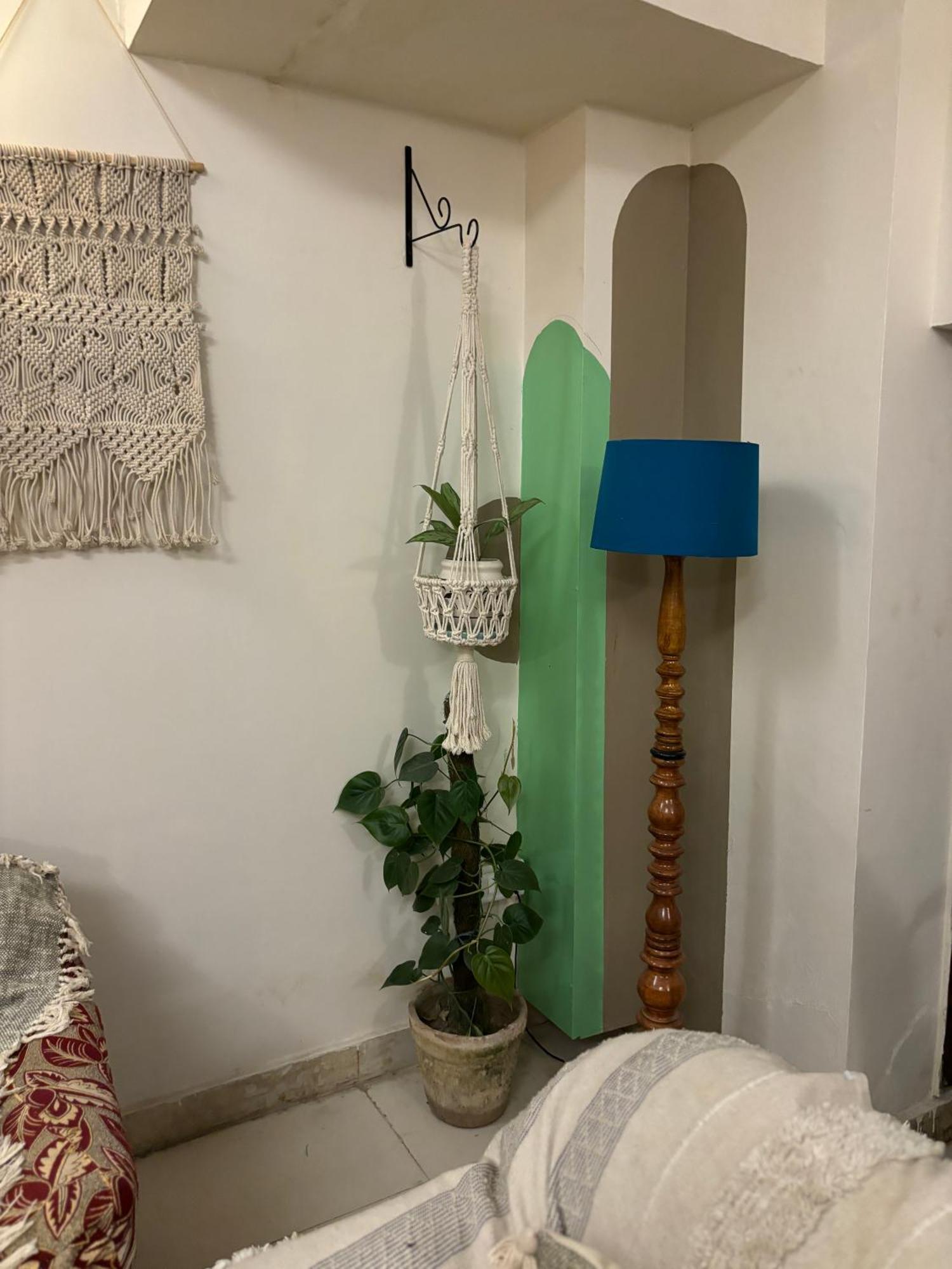 Atharva'S Homestay By Goaround Homes - Nehru Enclave Metro, South Delhi New Delhi Eksteriør billede